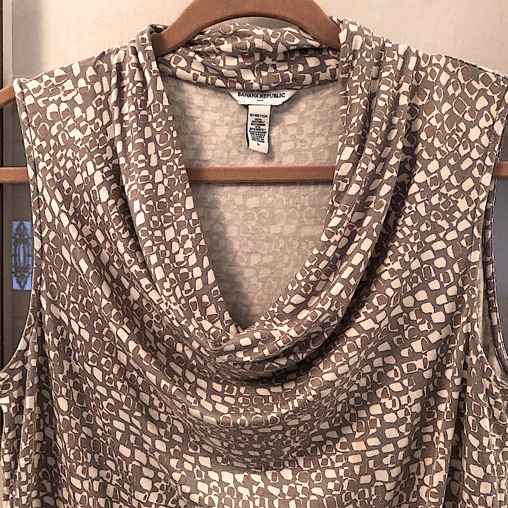 BANANA Republic stretchy print top